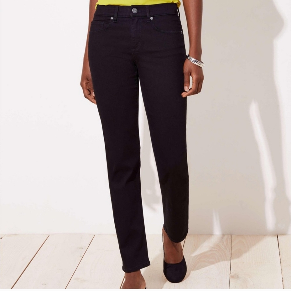 LOFT  Black Curvy Straight Jeans